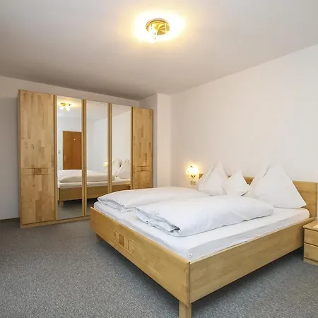 Haus Tyrolia Apartment