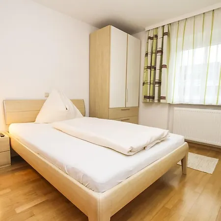 Apartment Haus Tyrolia