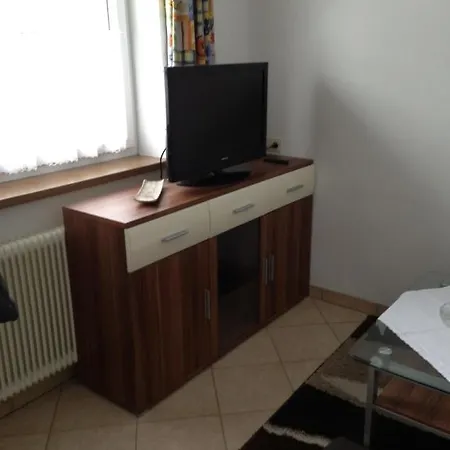 Haus Tyrolia Apartment *